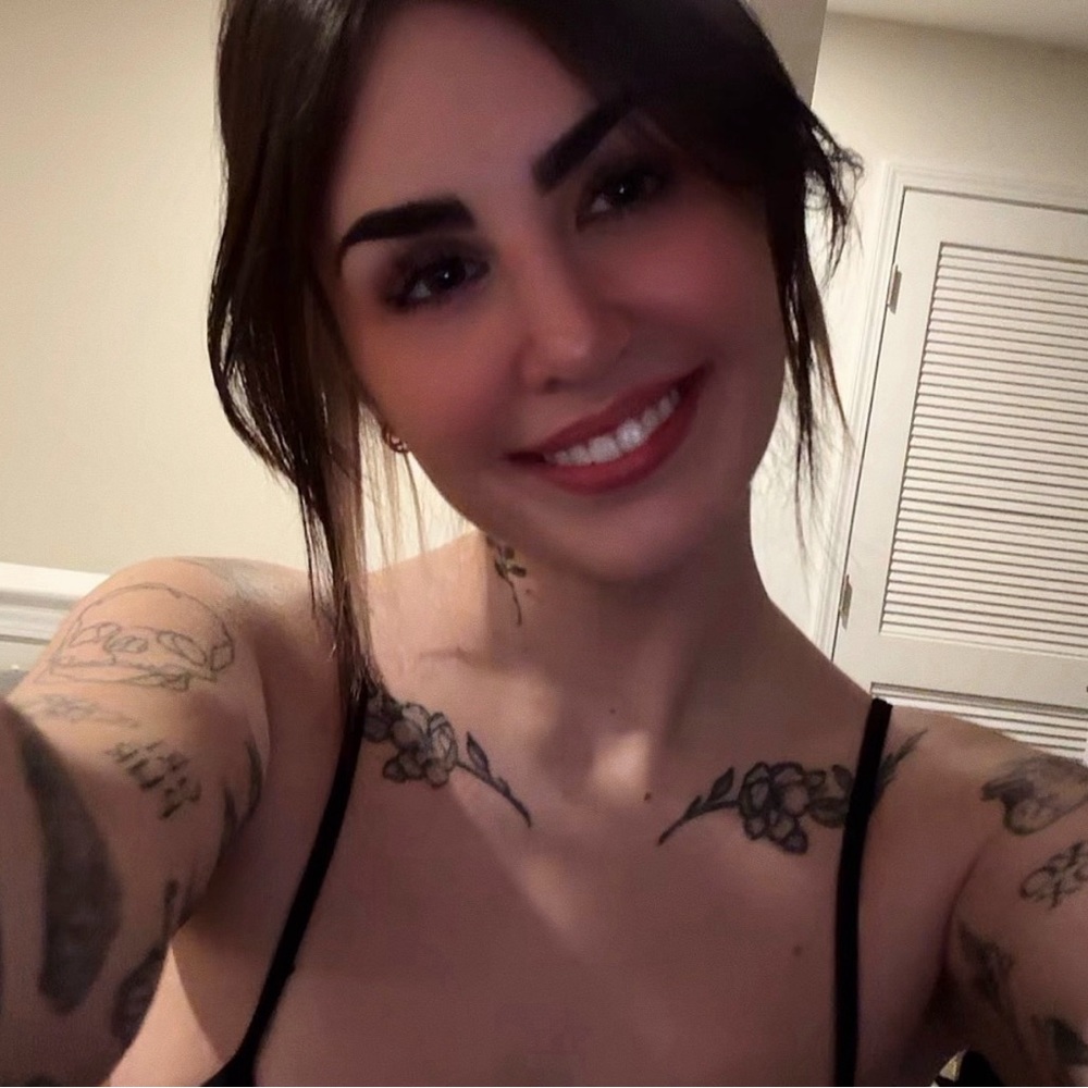 Meet your Posher, Jenna